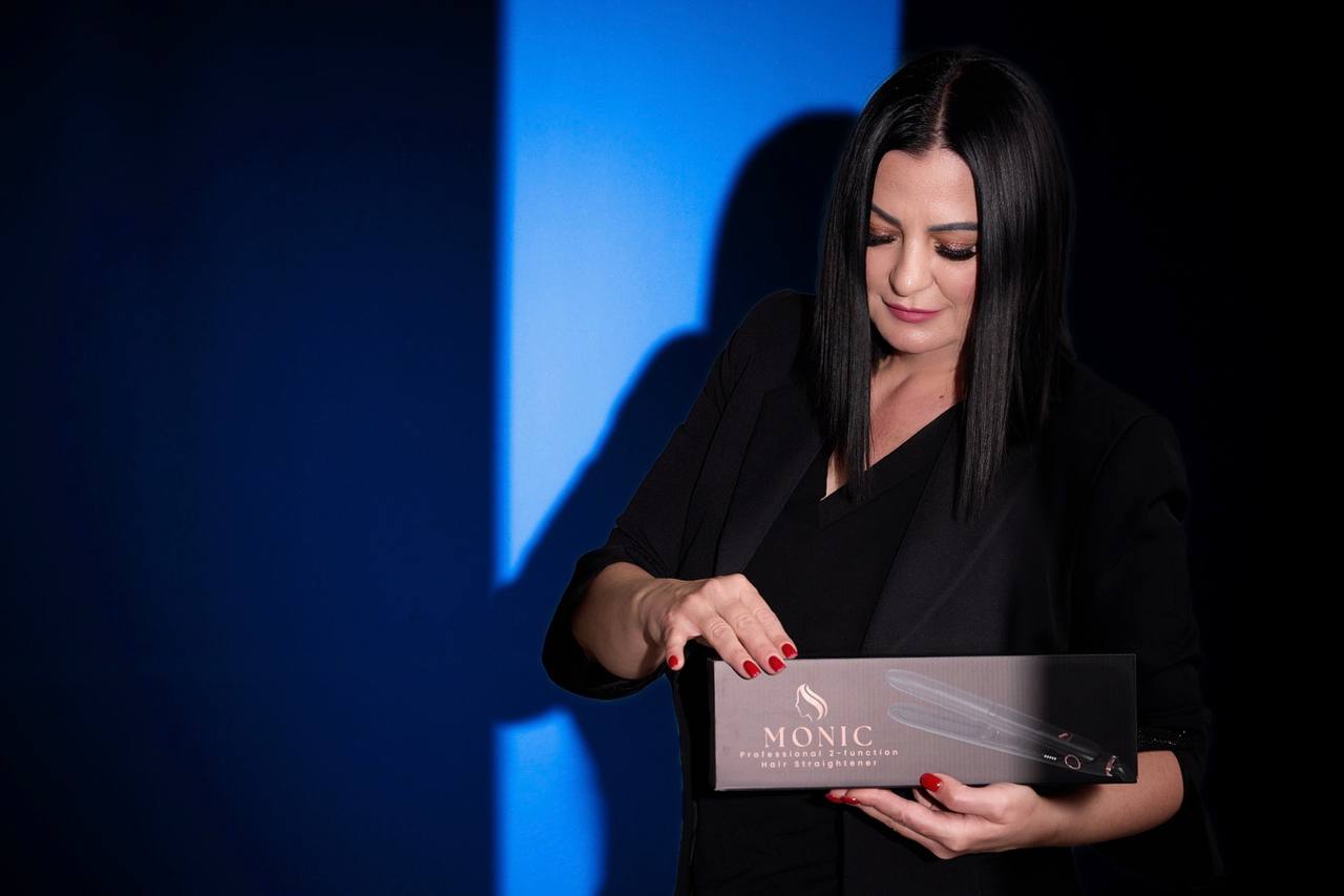 MoniC Professional Hideglevegős Hajsimító - Image 3